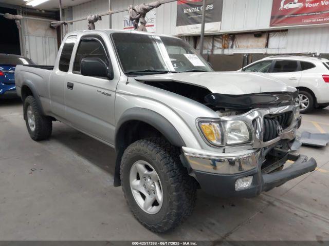  Salvage Toyota Tacoma