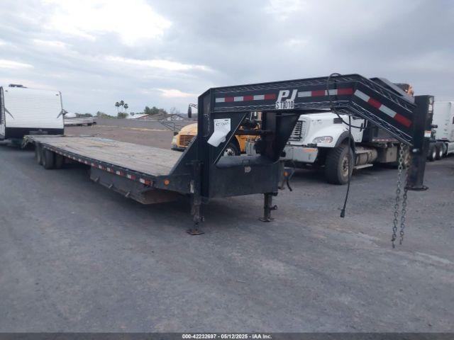  Salvage Pj Trailers *