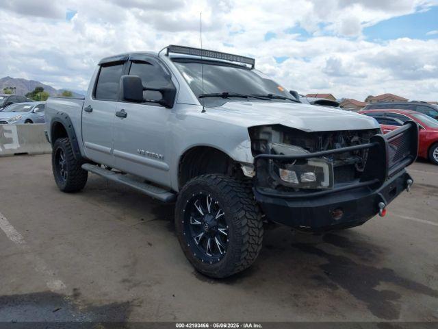  Salvage Nissan Titan