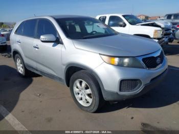  Salvage Kia Sorento