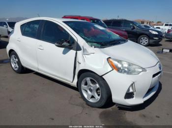  Salvage Toyota Prius c