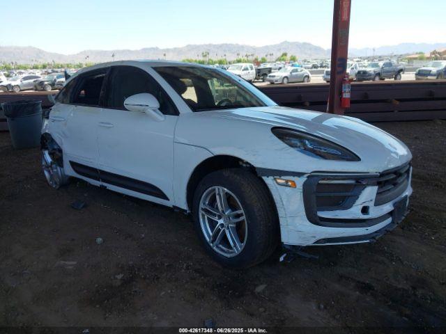 Salvage Porsche Macan