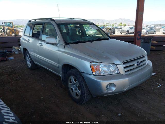  Salvage Toyota Highlander