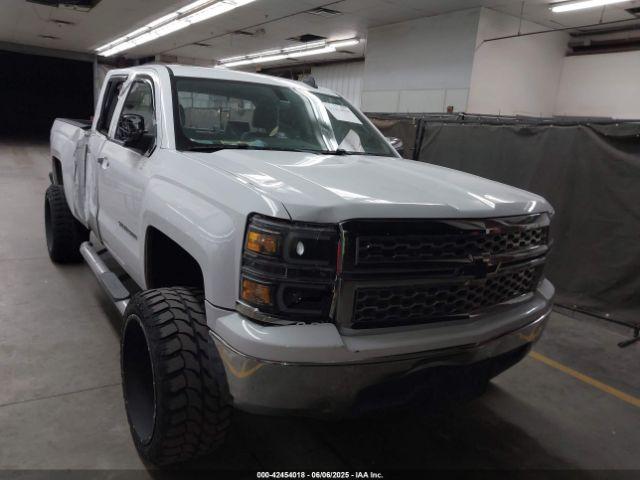  Salvage Chevrolet Silverado 1500