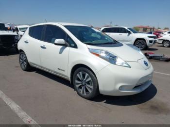  Salvage Nissan LEAF