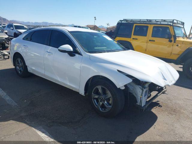  Salvage Kia K5