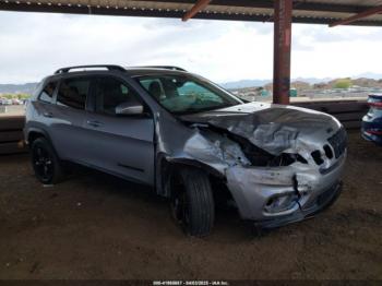  Salvage Jeep Cherokee