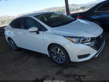  Salvage Nissan Versa