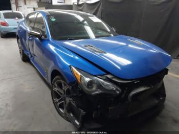 Salvage Kia Stinger