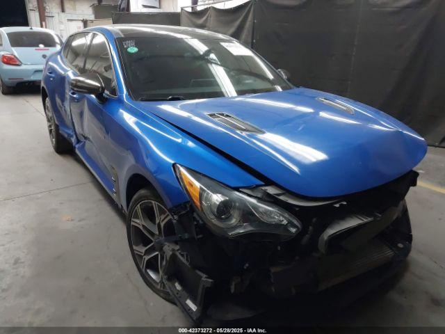  Salvage Kia Stinger