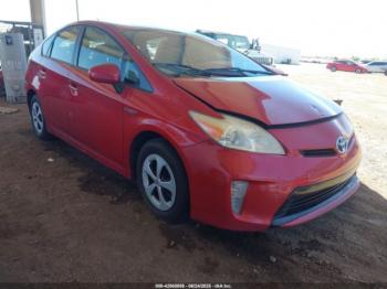 Salvage Toyota Prius