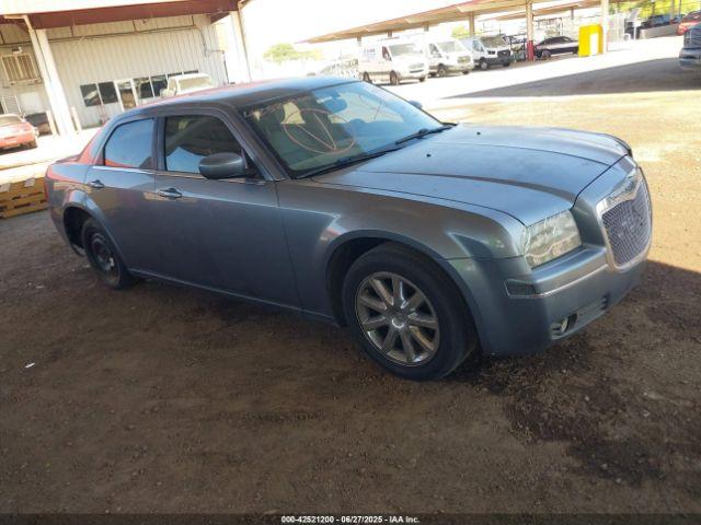  Salvage Chrysler 300