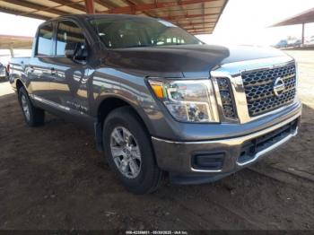  Salvage Nissan Titan
