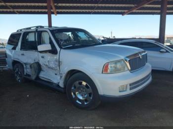 Salvage Lincoln Navigator
