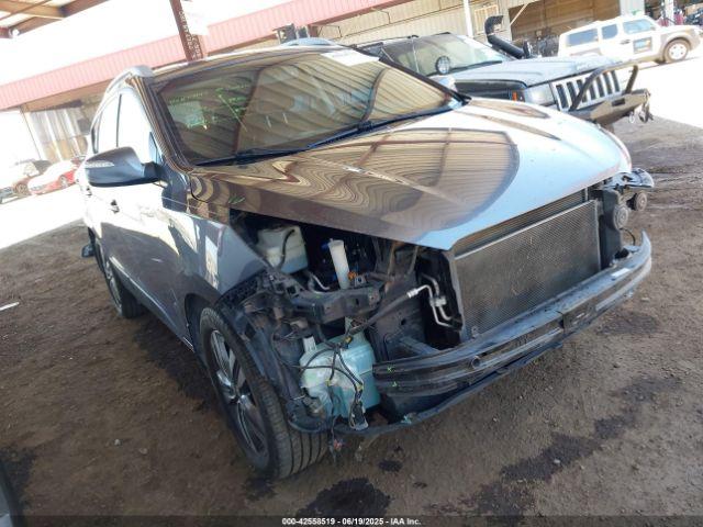  Salvage Hyundai TUCSON