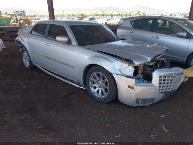  Salvage Chrysler 300