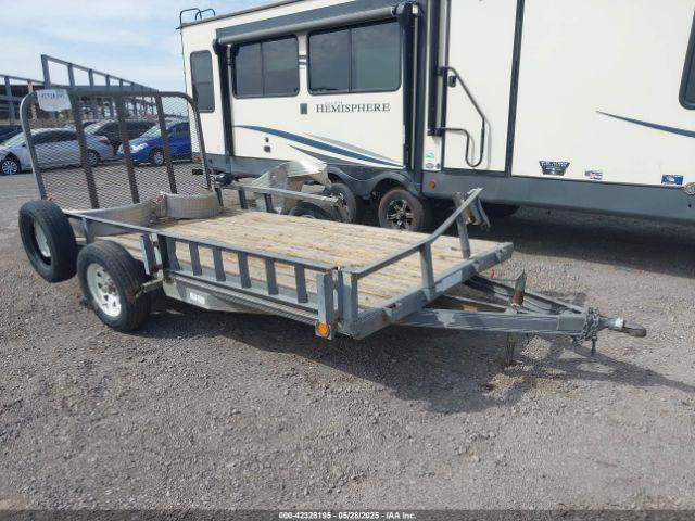  Salvage Pj Trailers Company