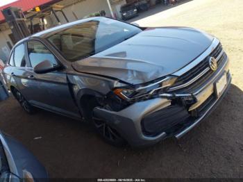  Salvage Volkswagen Jetta
