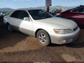  Salvage Lexus Es