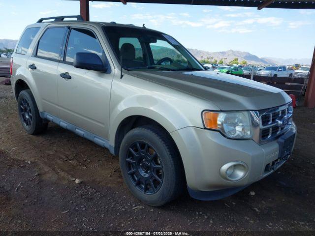  Salvage Ford Escape