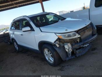  Salvage Kia Sorento