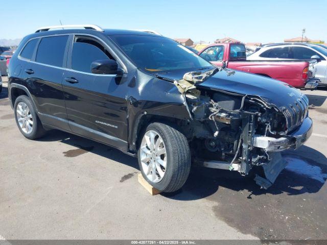  Salvage Jeep Cherokee