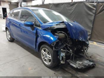  Salvage Ford Fiesta