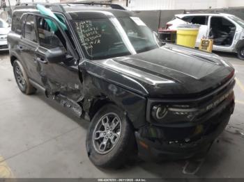  Salvage Ford Bronco