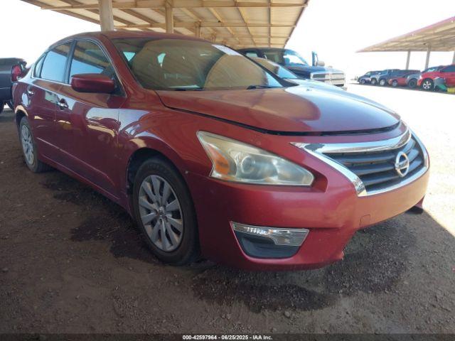  Salvage Nissan Altima