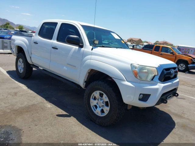  Salvage Toyota Tacoma