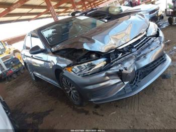  Salvage Volkswagen Jetta