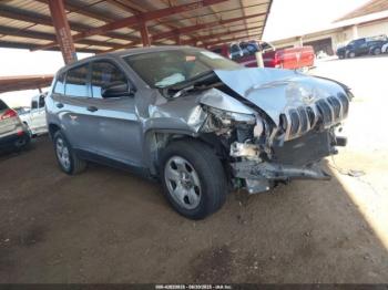  Salvage Jeep Cherokee