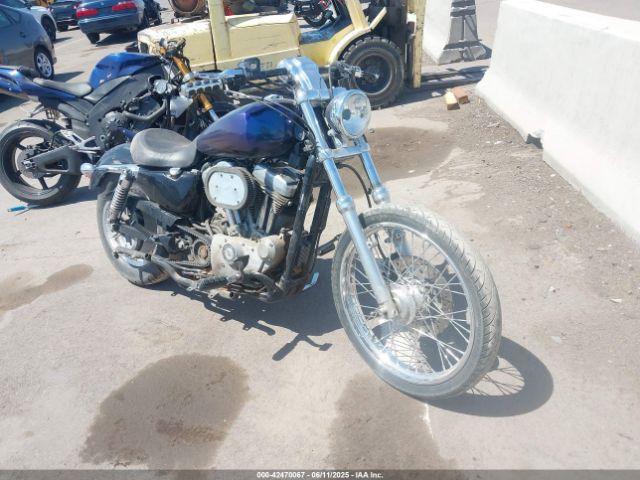  Salvage Harley-Davidson Xl883