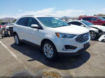  Salvage Ford Edge