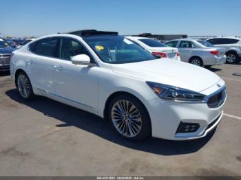  Salvage Kia Cadenza