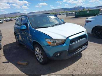 Salvage Mitsubishi Outlander