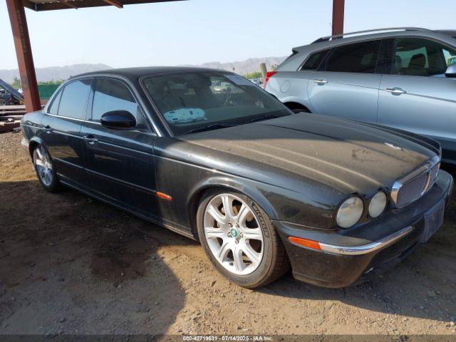  Salvage Jaguar XJ