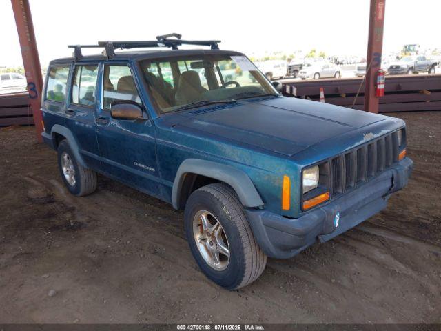  Salvage Jeep Cherokee