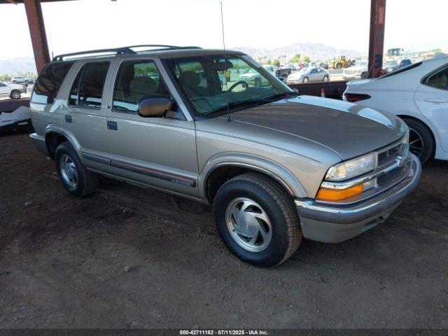  Salvage Chevrolet Blazer