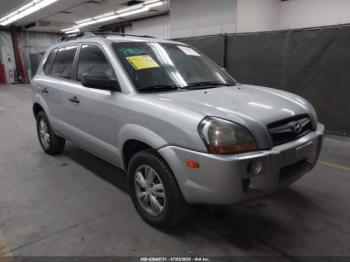  Salvage Hyundai TUCSON