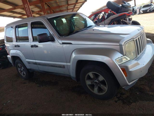  Salvage Jeep Liberty