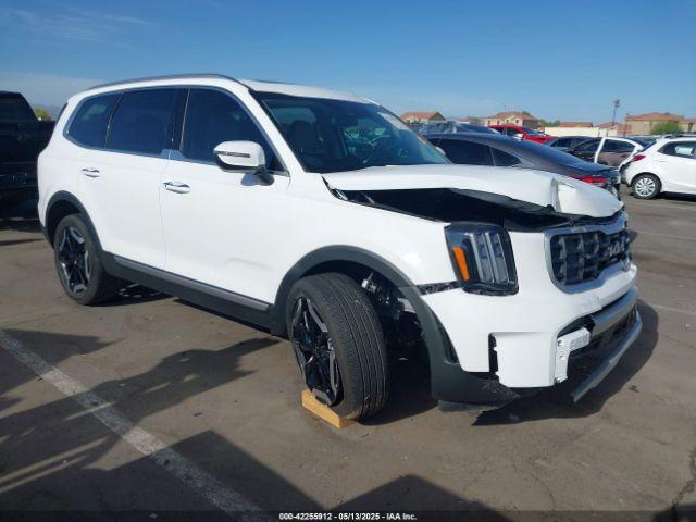  Salvage Kia Telluride