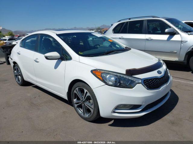  Salvage Kia Forte