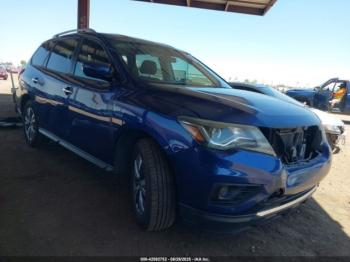  Salvage Nissan Pathfinder