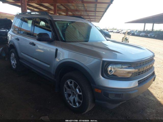  Salvage Ford Bronco