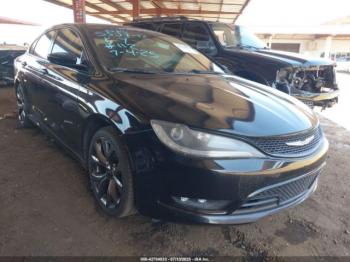  Salvage Chrysler 200