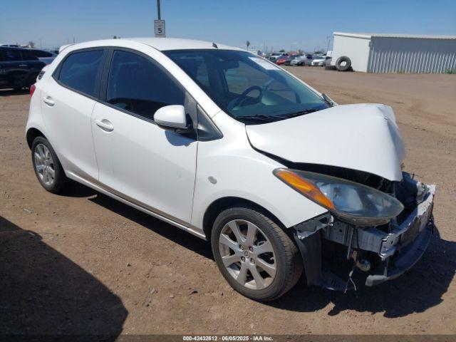  Salvage Mazda Mazda2