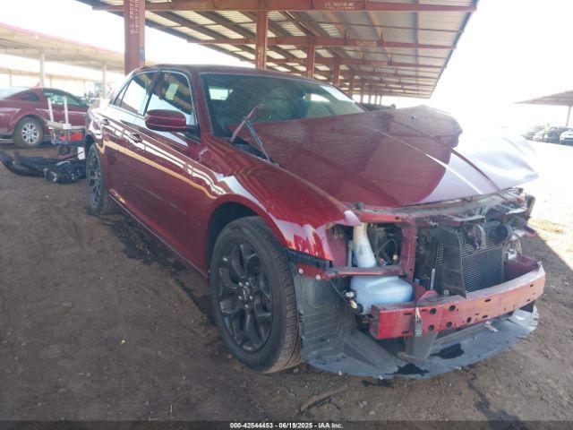  Salvage Chrysler 300
