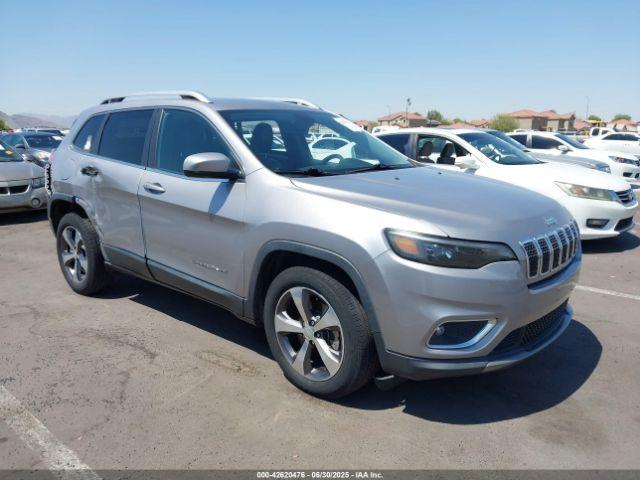  Salvage Jeep Cherokee