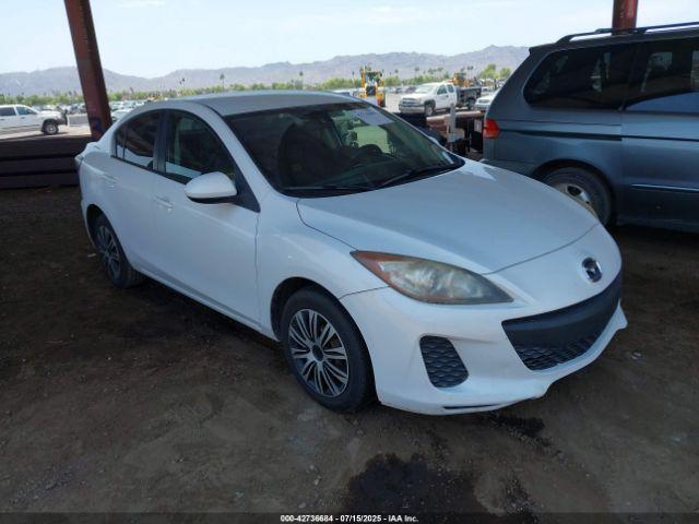  Salvage Mazda Mazda3